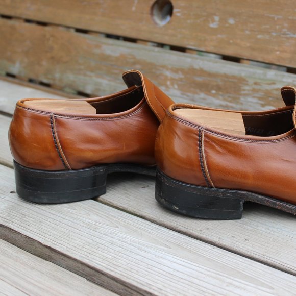 VTG 70s Tan Venetian Loafer, Burnished Calfskin - Picture 7 of 13